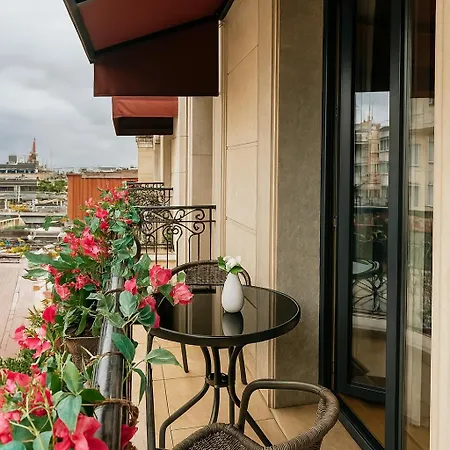 Lenus Hotel 3*