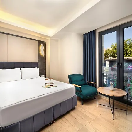 Lenus Hagia Sophia 3*